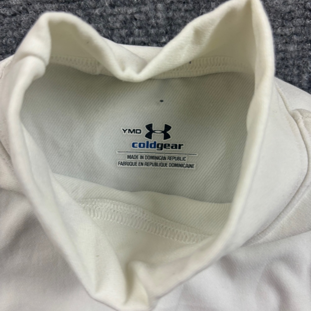 UNDER ARMOUR Youth White Coldgear Long Sleeve Turtleneck Athletic shirt - Medium - Picture 4 of 8